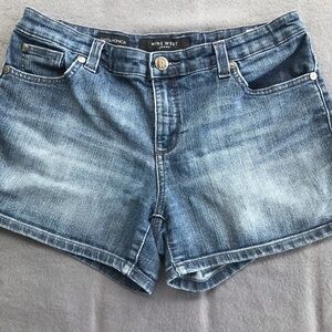 🔵 5 for $20 Nine West Denim Shorts Santa Monica 29